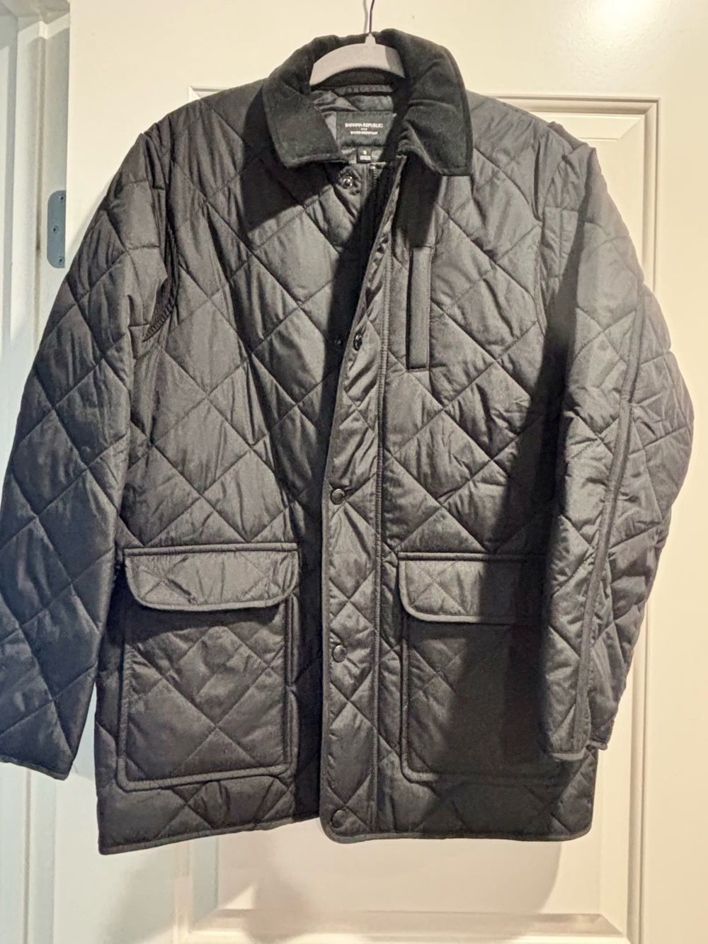 Banana Republic Men's Quilted Puffer Jacket - Black
